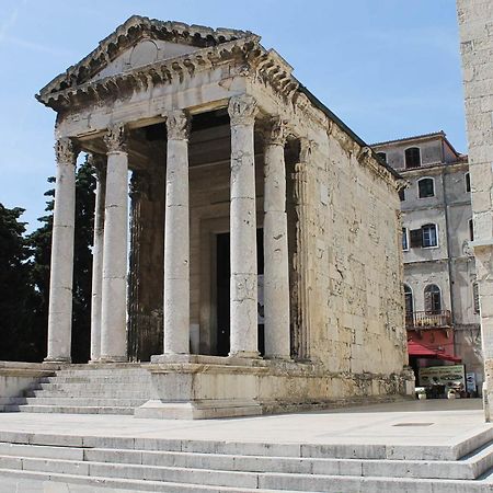 Apartament Colosseum View Pula Exterior photo