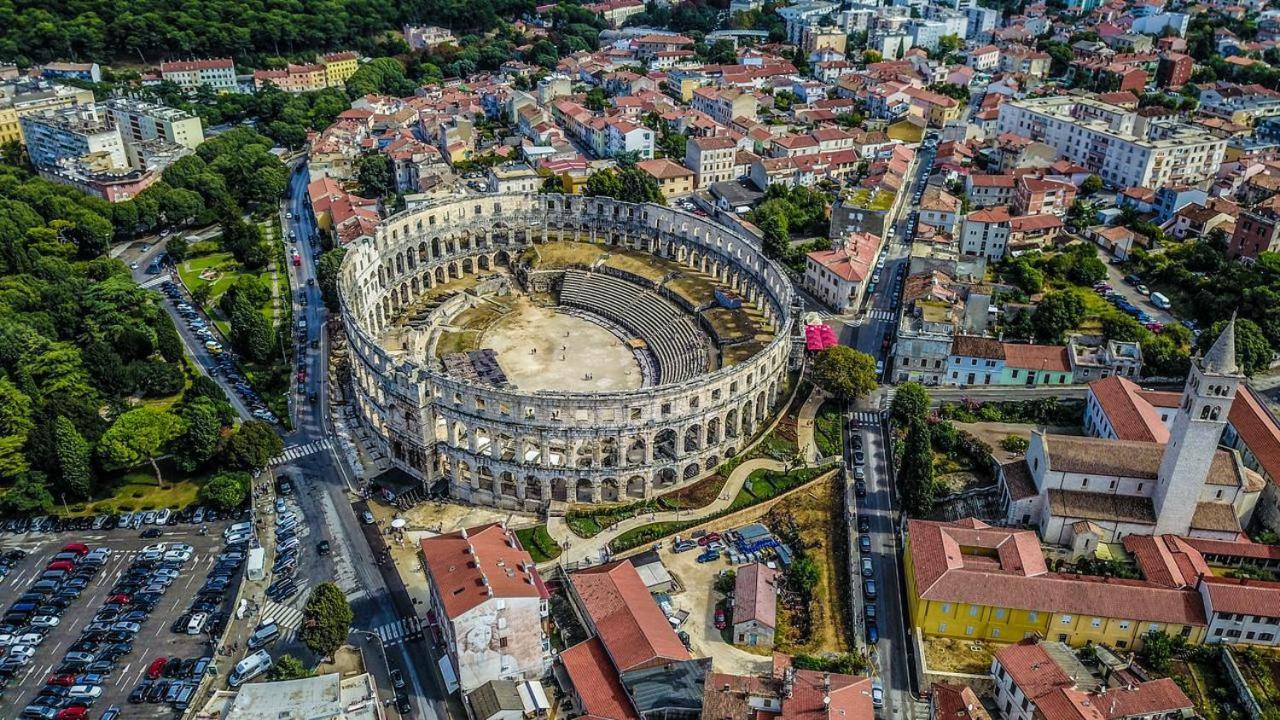 Apartament Colosseum View Pula Exterior photo